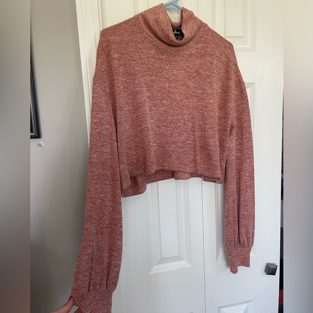 Cropped turtle neck sweater